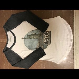 5 for $10💙💙Abercrombie & Fitch 3/4 sleeve shirt